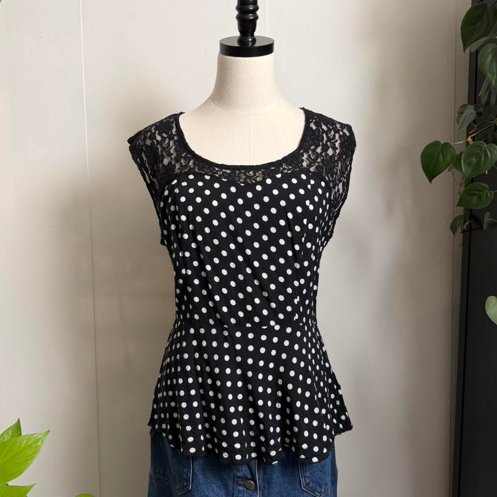 Cato Womens XL Black White Polkadot Peplum Tank Top Lace Keyhole Y2K Blouse